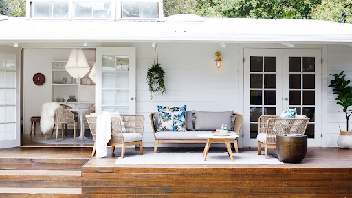 5 Major Tips for Beach House Renovation
