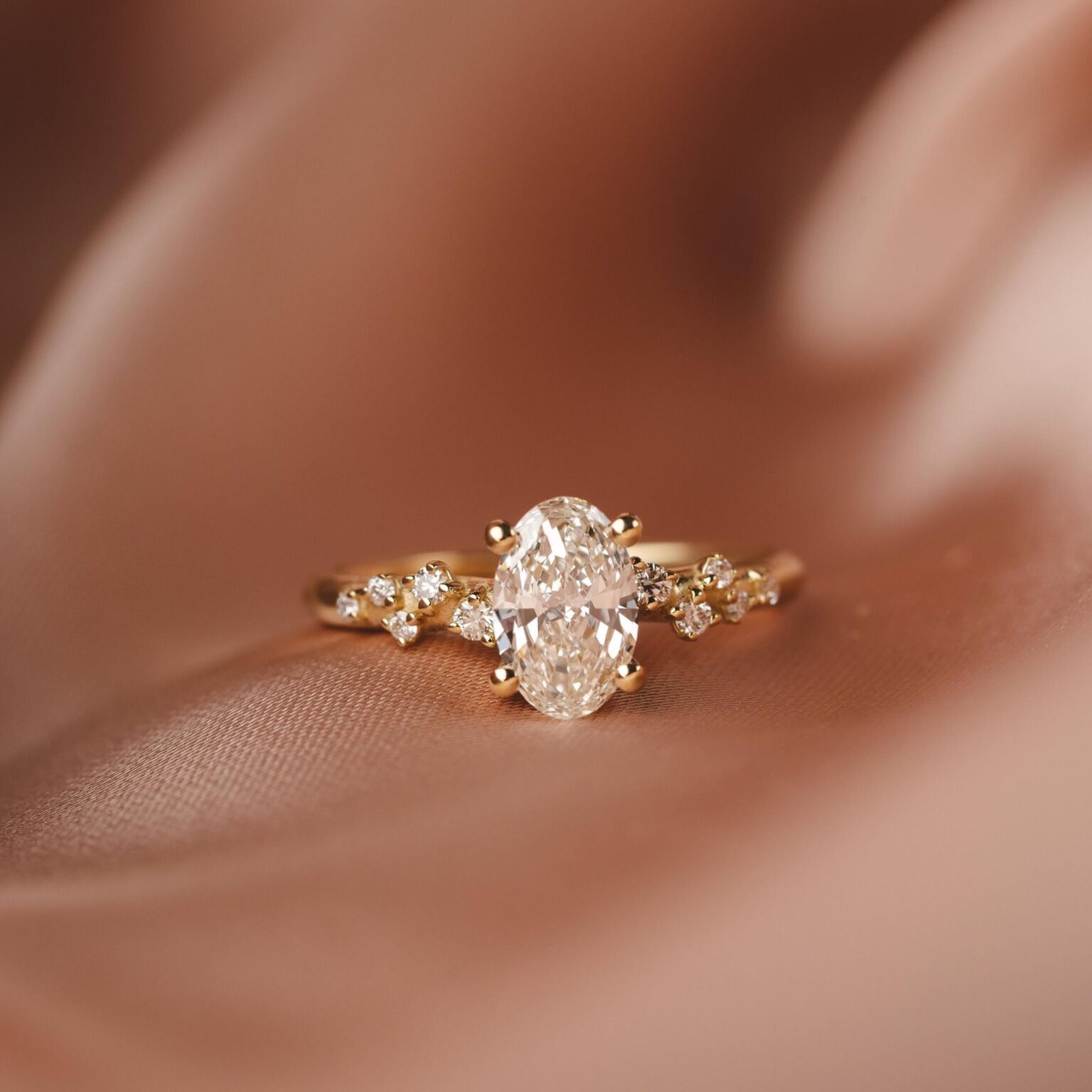 Design Features That Define Three-Carat Lab Diamond Engagement Rings